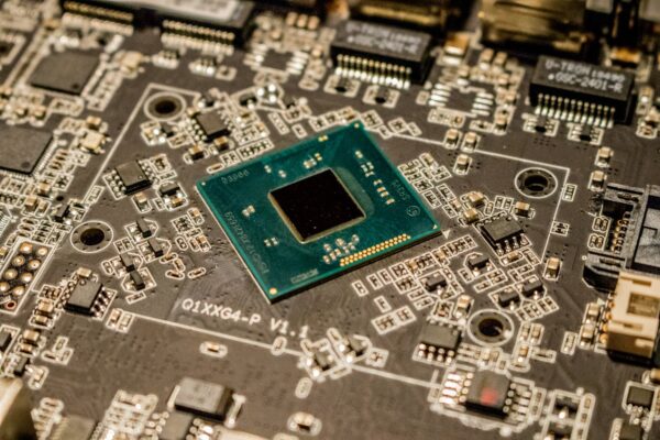 Key Strategies to Adapt to U.S. Semiconductor Policy Shifts 2025